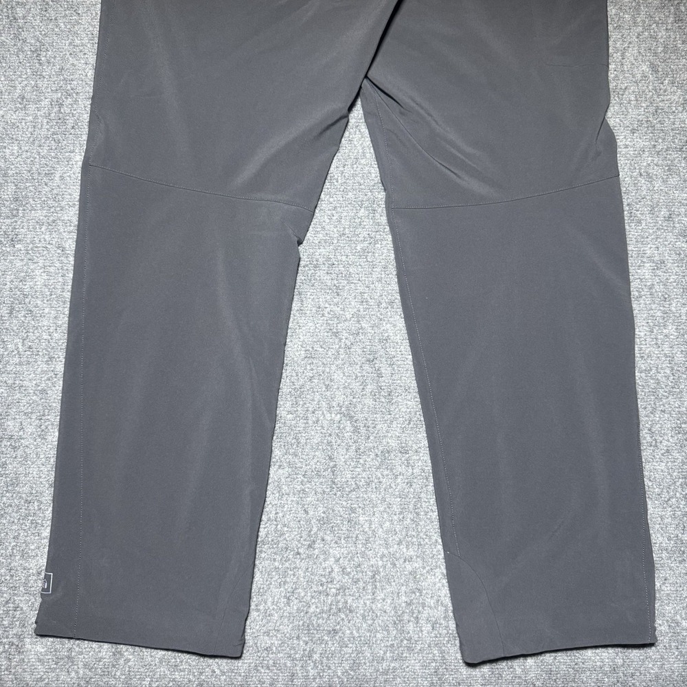 REI Cargo Hiking Pants Men's Size XL 34L Black Performance Stretch Belted Logo - Picture 8 of 14